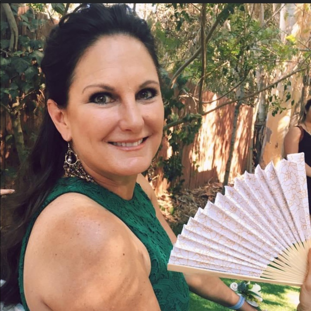 Meet your Posher, Laura